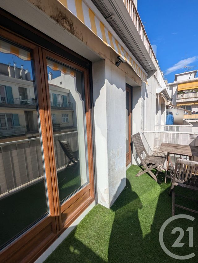 Appartement Studio à louer - 1 pièce - 21.39 m2 - NICE - 06 - PROVENCE-ALPES-COTE-D-AZUR - Century 21 Optimmo