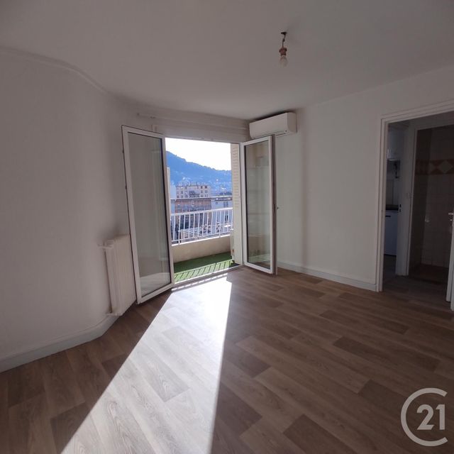 Appartement F1 à louer NICE